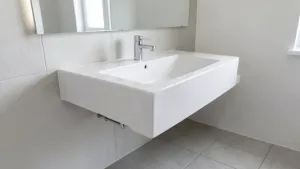 jak wysoko umywalka w łazience