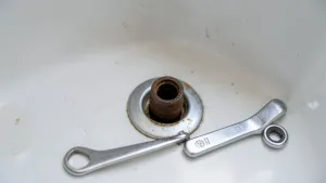 jak zamontować syfon