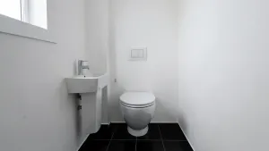 Minimalne Miejsce Na Toalete