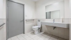 Minimalne wymiary toalety dla niepełnosprawnych