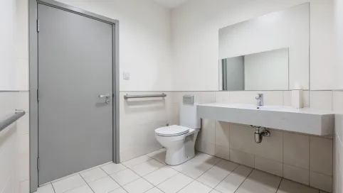 Minimalne wymiary toalety dla niepełnosprawnych